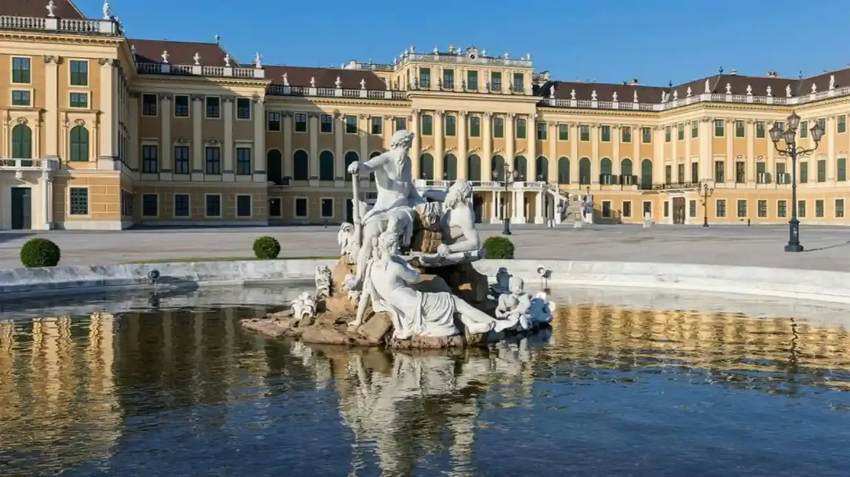 Palacio y Jardines de Schönbrunn: Visita guiada con entrada rápida