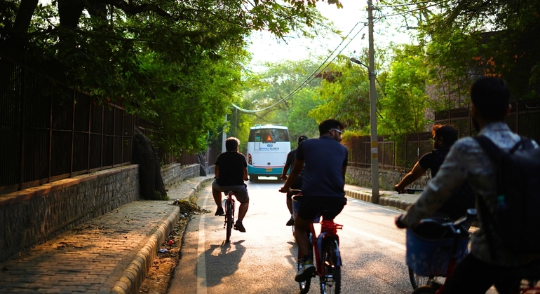 nizamuddin-tour-es-14