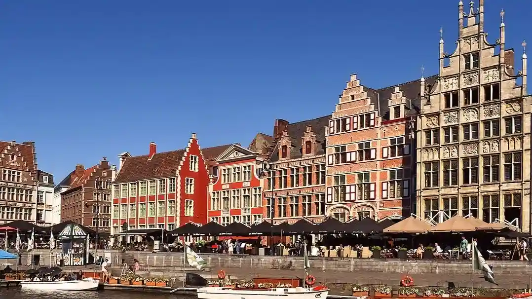 Bruges and Ghent: Guided Day Trip from Brussels