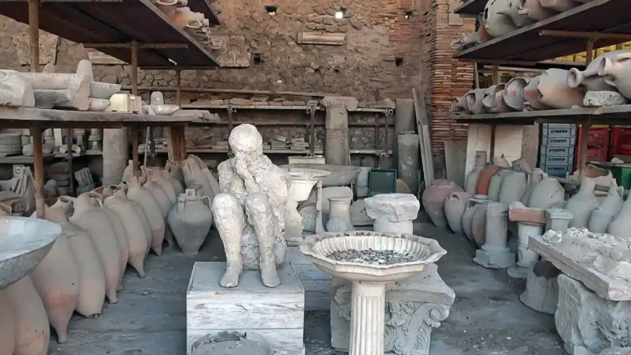 Pompeii, Herculanuem & Vesuvius: Skip The Line Tickets + Roundtrip From Naples Provided by Around Vesuvio