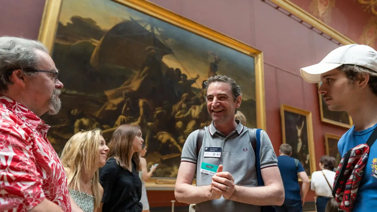 Louvre Museum: Dedicated Entry + 1.5-Hr Guided Tour Provided by Memories France