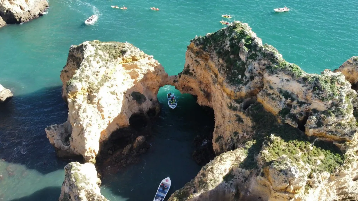 Ponta da Piedade Caves: 75-min Cruise Tour from Lagos Provided by Bluefleet - Atividades Turísticas, Lda