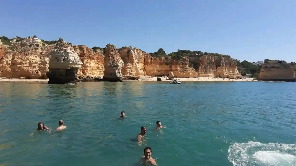 Benagil Caves & Praia da Marinha: Boat Tour from Portimão