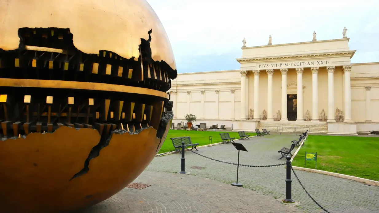Museus do Vaticano: bilhete de acesso rápido Organizado por Vatican Museums: Fast Track Ticket