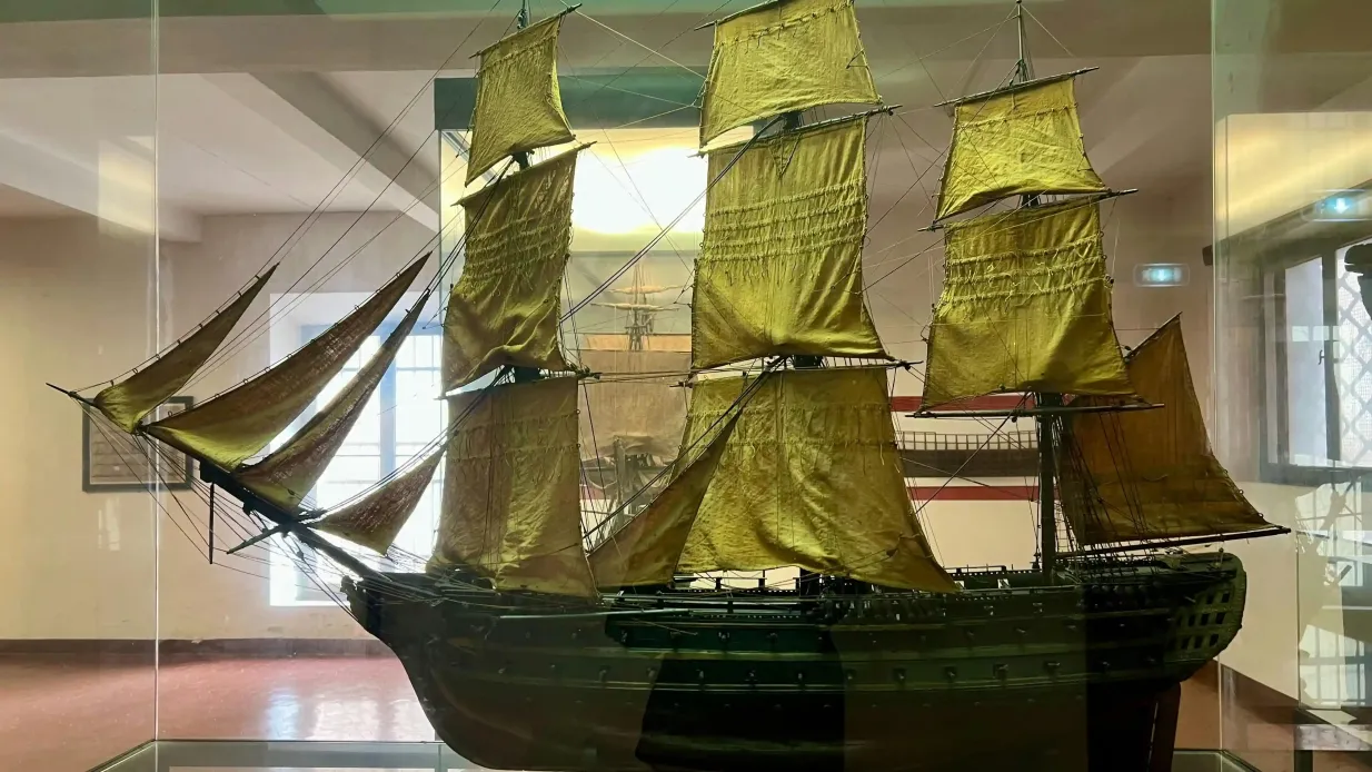 Naval History Museum & Enrico Dandolo Submarine: Entry Ticket + Audio Guide Provided by D'Uva srl