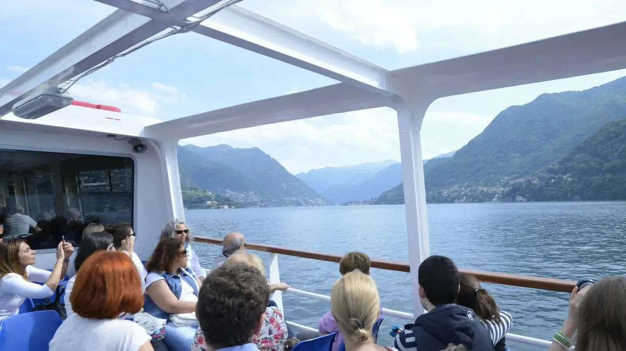 Lago Como, Lugano y Bellagio: Excursión de un día desde Milán + Crucero Privado en Barco Operado por Wander Italy srl