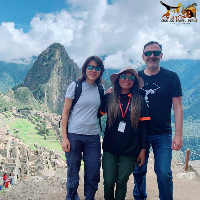 Thelma. — Guia de Excursão de dia inteiro ao Vale Sagrado, Peru