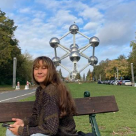 Stefania — Guide in Kostenlose Tour der Briefe in Paris, Frankreich