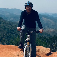 Peter Vu — Guide in Motorradtour mit Easy Rider in die Berge und aufs Land, Vietnam