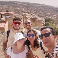Rachid Guide — Guide in Entdecken Sie die verborgenen Schätze der alten Medina von Fez, Marokko