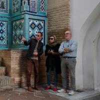 Islom (Adam) — Guía del Samarcanda: Recorrido informativo a pie, Uzbekistán