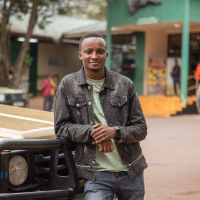 Mr. Wambura &mdash; Guía del Servicio de coche privado Tour de un día, Tanzania