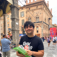 Giacomo  — Guide de Visite gratuite du centre historique de Bologne, Italie