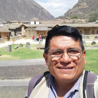 Manuel Ccente  — Guide de Visite à pied gratuite du centre historique de Lima , Pérou