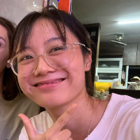 Phoebe — Guide de Visite guidée gratuite de Hanoi : Histoire, culture et rue du train, Vietnam