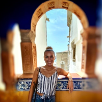 Dolors — Guida di Sitges: una passeggiata tra mare, storia e fascino, Spagna