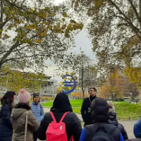 Frederik &mdash; Guia de Conhecer o encantador bairro histórico de Sachsenhausen: Visita livre, Alemanha
