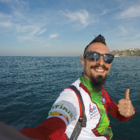 Salvatore &mdash; Guide de Visite à vélo de Naples , Italie