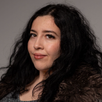 Daiana &mdash; Guia de Visita guiada gratuita aos fantasmas de Tessalónica: Sombras de Ano Poli , Grécia