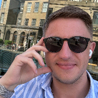 Denis &mdash; Guida di Alla Scoperta del Centro Storico di Vilnius Tour, Lituania