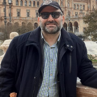 Arthur &mdash; Guide in Bar-Tour durch Krakau bei Nacht – Kneipentour, Polen